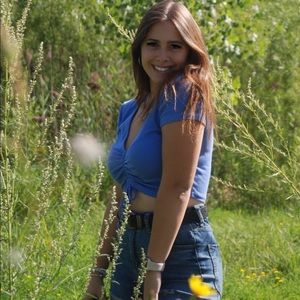 Meet your Posher, Jade